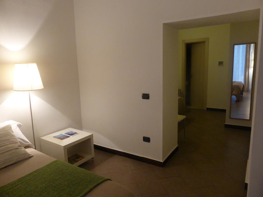 Ibed Napoli B&B Phòng bức ảnh